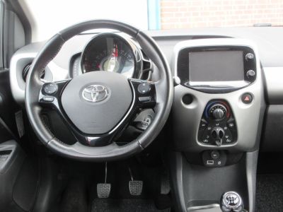 Toyota Aygo 1.0 VVT-i x-wave, Vouwdak, Airco, Camera, APK 5-25