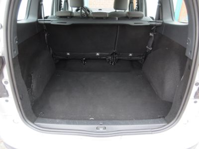 Dacia Lodgy 1.2 TCe Lauréate 5p., 1e Eig, Airco, Cruise, Navi, APK 7-25