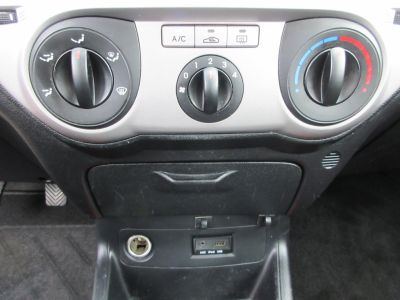 Hyundai i20 1.2i i-Motion, Airco, Trekhaak, 4 Nw banden, APK 10-25