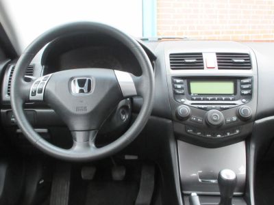 Honda Accord 2.0i Comfort, Airco, NL auto, Lage Km!!! APK 9-25