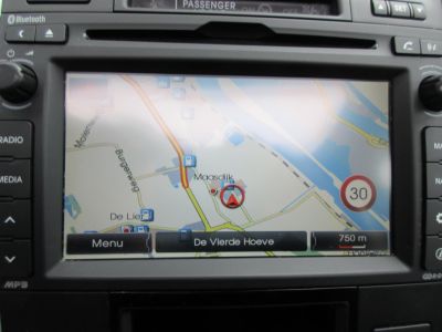 Kia Venga 1.6 CVVT ExecutiveLine, Schuifdak, Trekhaak, APK 11-25