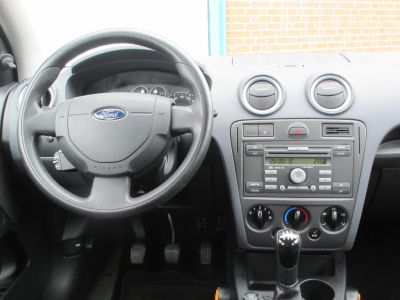 Ford Fusion 1.4-16V Comfort, Trekhaak, Nw distributie, APK 3-26