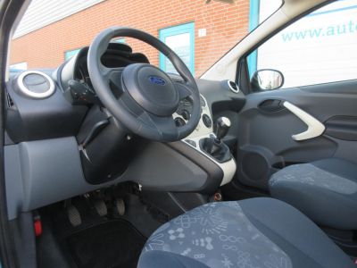 Ford Ka 1.2 Cool & Sound start/stop, Airco, APK 4-27