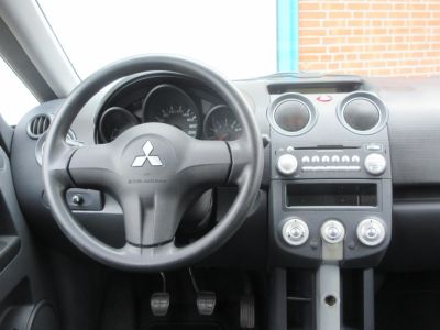 Mitsubishi Colt 1.3 Invite, 5 Drs, Schuifbank, Lage km, APK 10-26