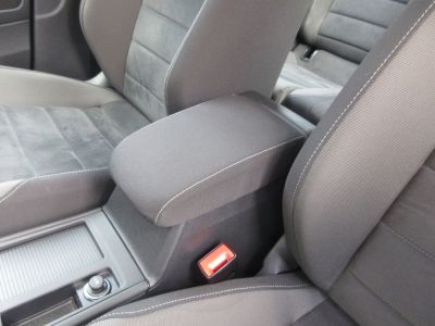Volkswagen Golf 1.4 TSI Highline, Automaat, Trekhaak, Navi, NL auto, Lage km.