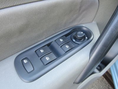 Renault Kangoo Family 1.6-16V Expression, Airco, Trekhaak, Lage km, APK 5-27