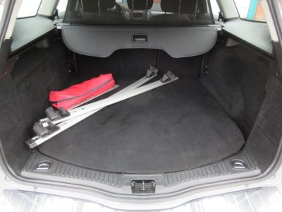 Ford Mondeo Wagon 1.6 Titanium, NL auto, Trekhaak, Navi, Airco, APK 5-27